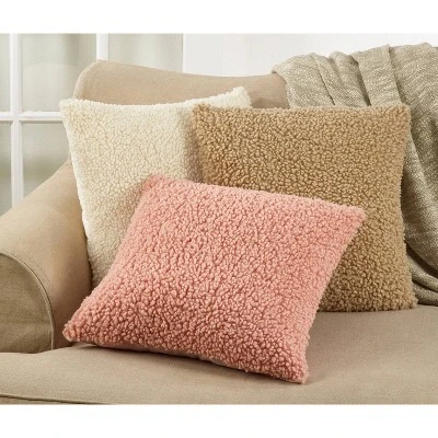 18" Faux Fur Pillow Poly Filled Pink - SARO Lifestyle 2 18" Faux Fur Pillow Poly Filled Pink - SARO Lifestyle - Image 2