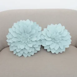 Saro Lifestyle Floral Design Felt Throw Pillow -Winter Glow Store GUEST 1a12e3e1 13d4 4796 8b03 1e0e7f06e6e7