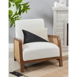 Saro Lifestyle Saro Lifestyle Geometric Velvet Decorative Pillow Cover -Winter Glow Store GUEST 531f46dc 44b6 4593 ad4a c1a177cf6091